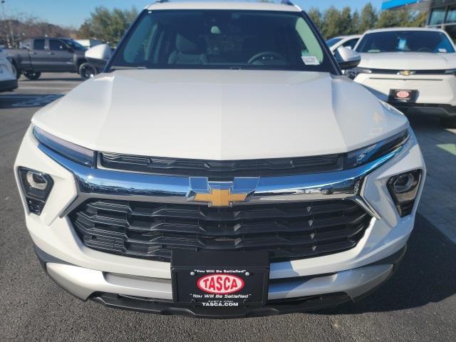 new 2025 Chevrolet TrailBlazer car, priced at $28,585