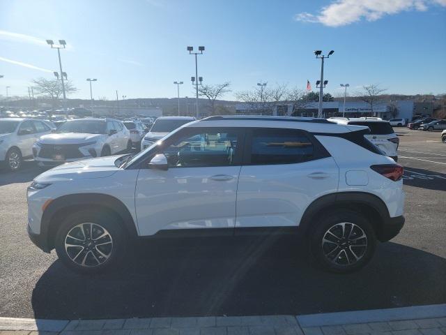 new 2025 Chevrolet TrailBlazer car, priced at $28,585