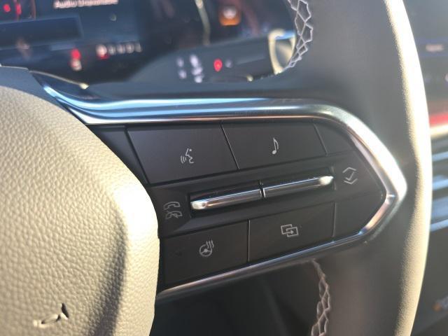 new 2026 Chevrolet Traverse car, priced at $55,955