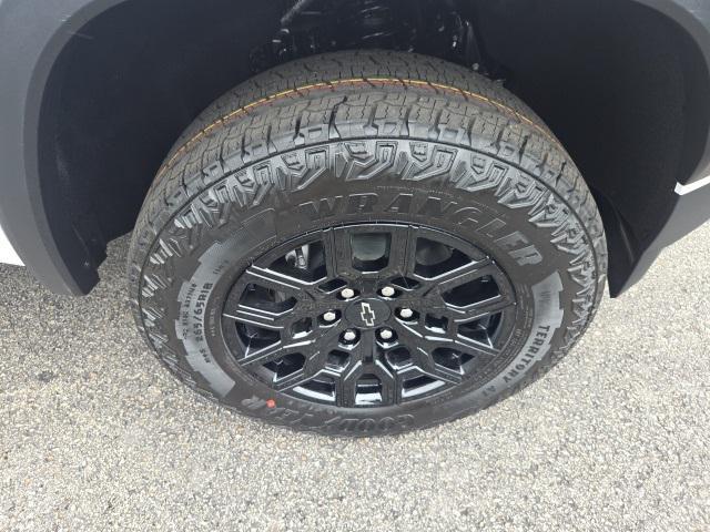 new 2026 Chevrolet Colorado car, priced at $44,370