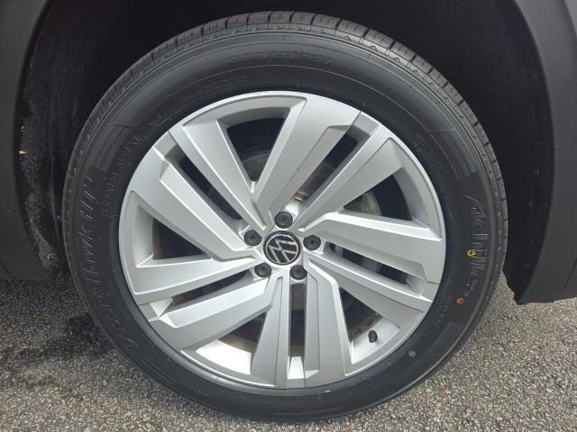 used 2021 Volkswagen Atlas car, priced at $28,990