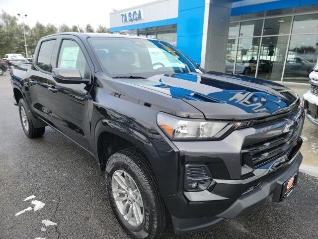 new 2024 Chevrolet Colorado car, priced at $42,290