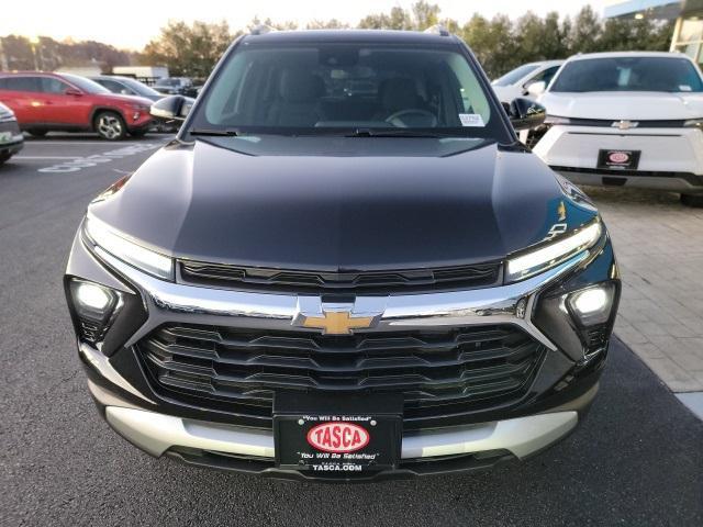 new 2025 Chevrolet TrailBlazer car, priced at $28,585