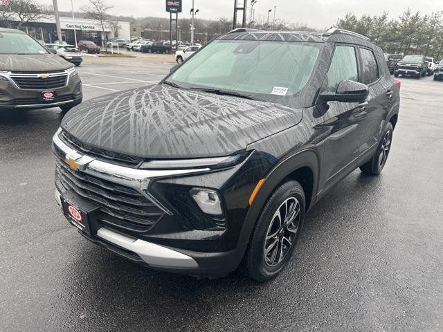 new 2024 Chevrolet TrailBlazer car, priced at $32,145