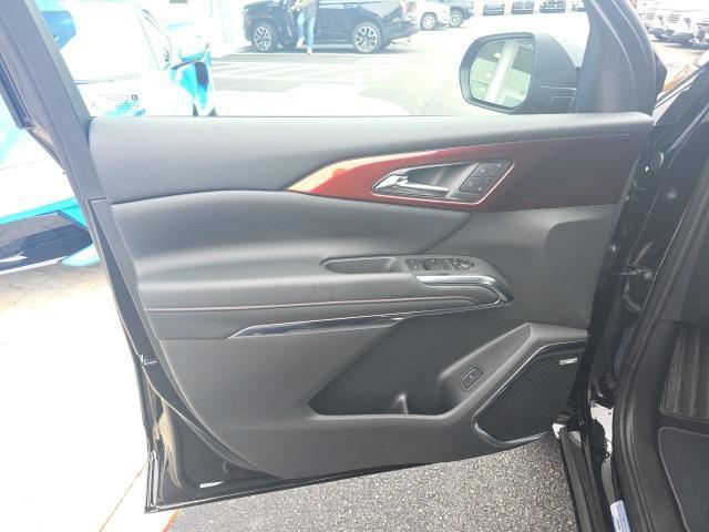 new 2026 Chevrolet Traverse car, priced at $61,290