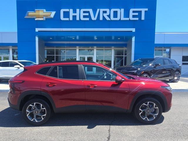 new 2025 Chevrolet Trax car, priced at $26,025