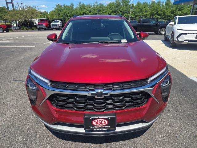 new 2025 Chevrolet Trax car, priced at $26,025