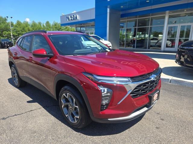 new 2025 Chevrolet Trax car, priced at $26,025