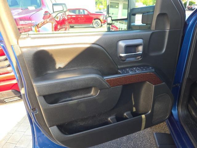 used 2015 GMC Sierra 2500 car, priced at $25,500