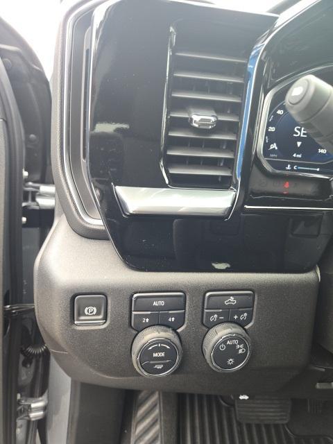 new 2025 Chevrolet Silverado 1500 car, priced at $52,795