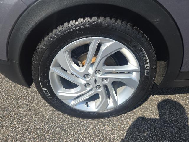 used 2022 Chevrolet Bolt EV car, priced at $19,490