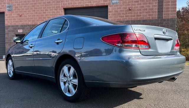 used 2005 Lexus ES 330 car, priced at $5,995