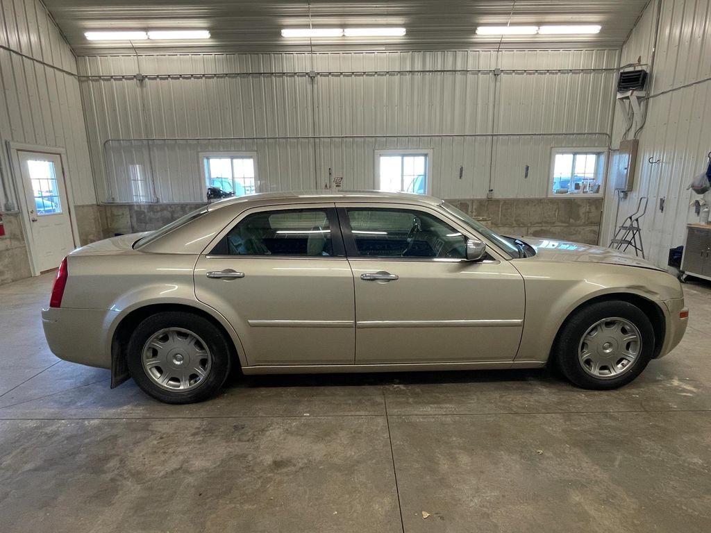 used 2006 Chrysler 300 car, priced at $2,000