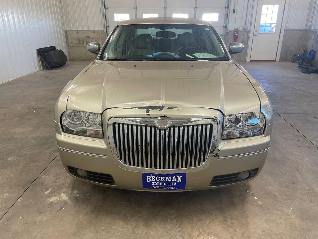 used 2006 Chrysler 300 car, priced at $2,000