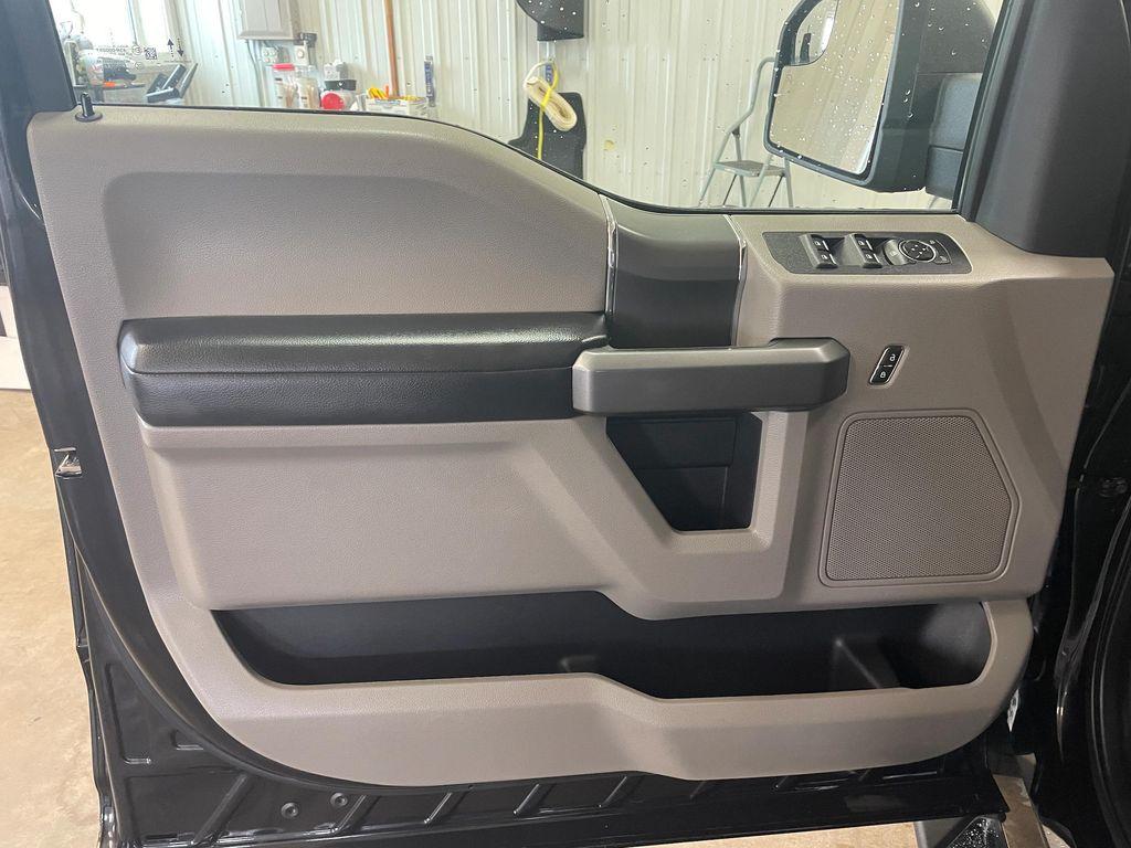 used 2020 Ford F-150 car, priced at $29,900