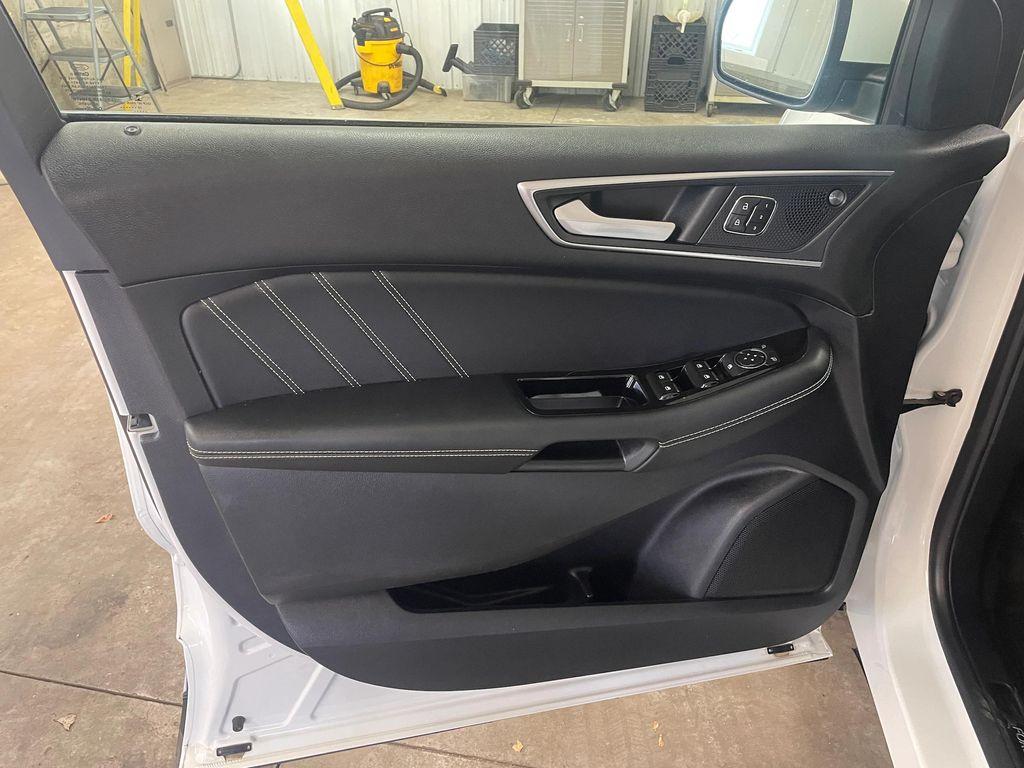 used 2020 Ford Edge car, priced at $24,900