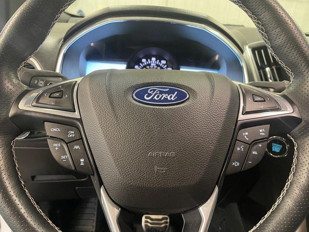 used 2020 Ford Edge car, priced at $24,900