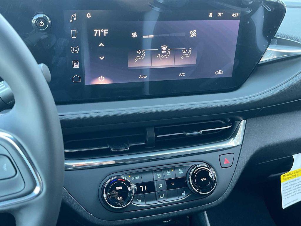 new 2025 Buick Envista car, priced at $26,325