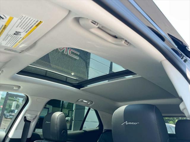 new 2025 Buick Envision car, priced at $47,595
