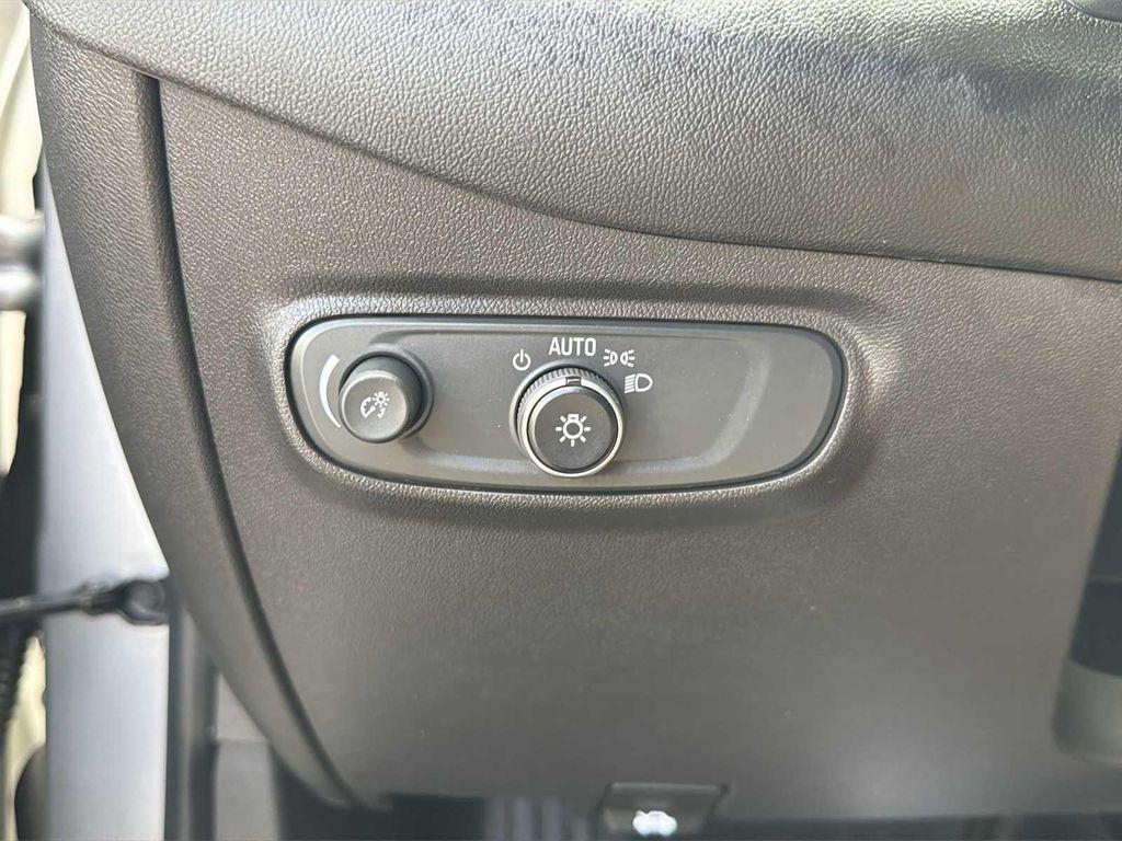 used 2020 Chevrolet Equinox car, priced at $19,577