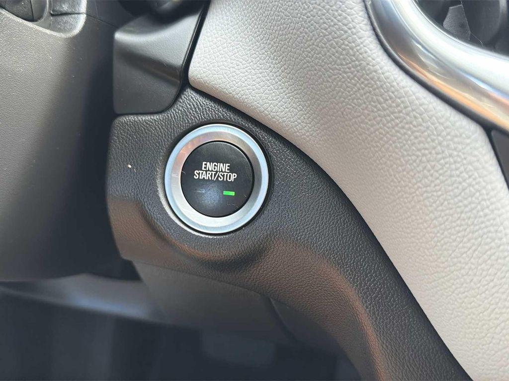used 2020 Chevrolet Equinox car, priced at $19,577