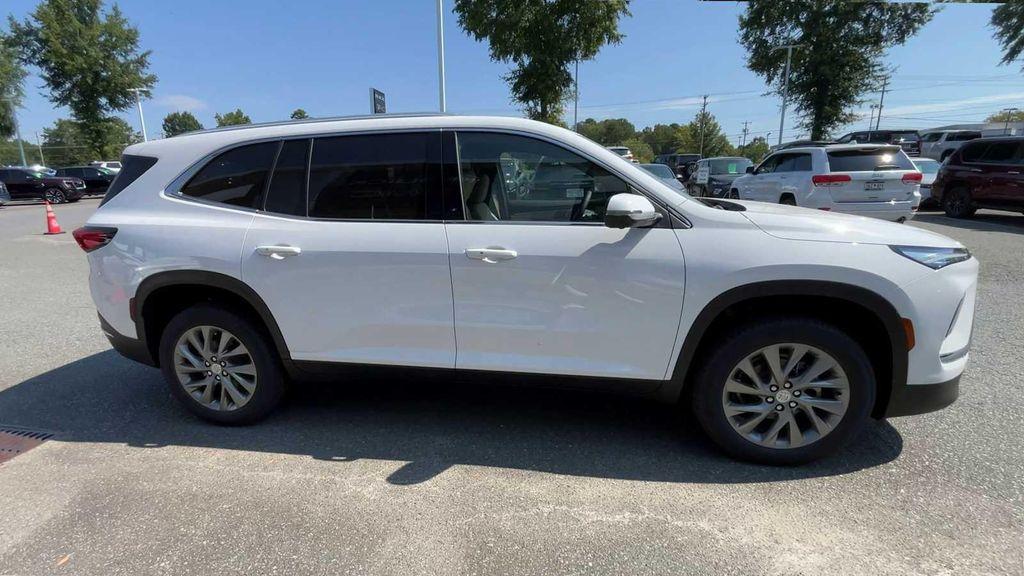 new 2026 Buick Enclave car, priced at $50,350