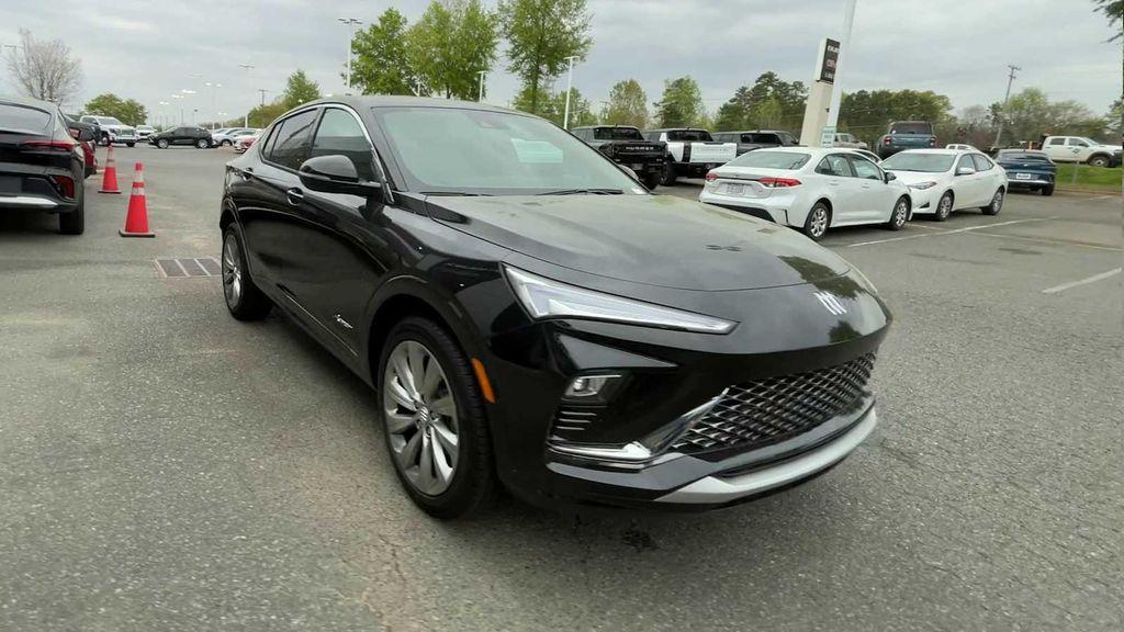 new 2025 Buick Envista car, priced at $31,525