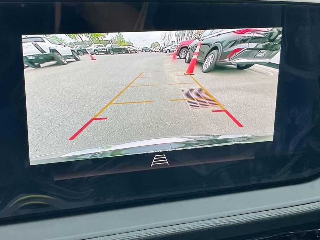 new 2025 Buick Envista car, priced at $31,525