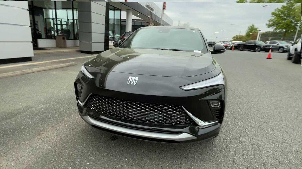 new 2025 Buick Envista car, priced at $31,525