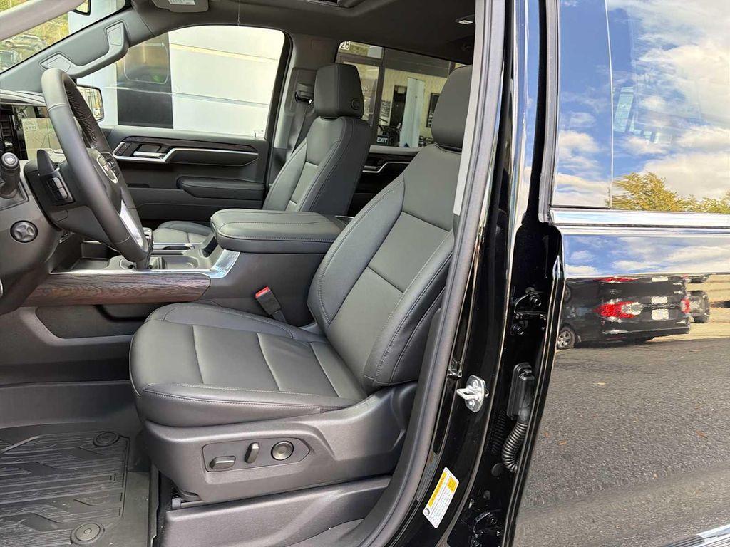 new 2026 GMC Sierra 1500 car, priced at $68,170