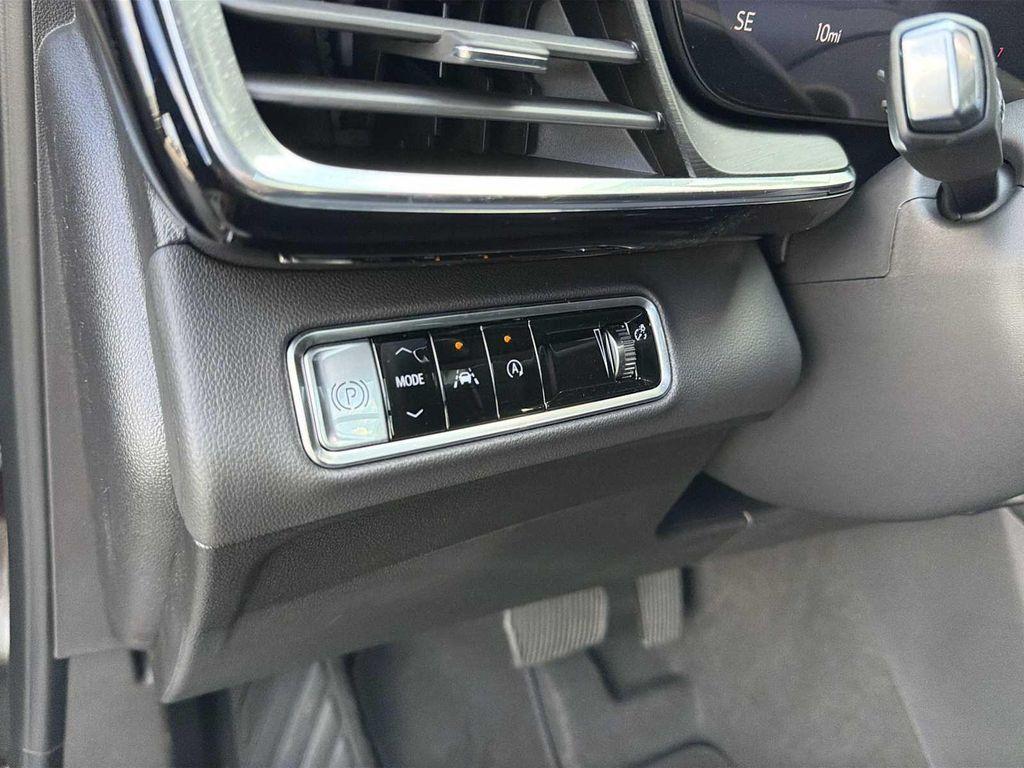 new 2025 Buick Envision car, priced at $43,235