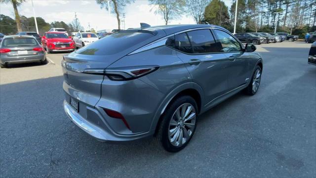 new 2025 Buick Envista car, priced at $31,525