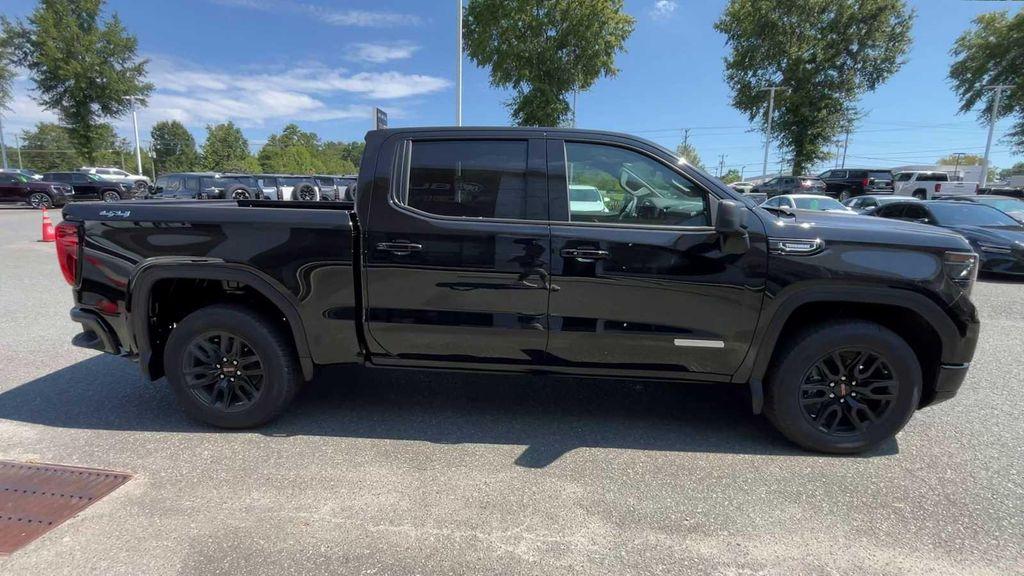 new 2026 GMC Sierra 1500 car, priced at $58,140