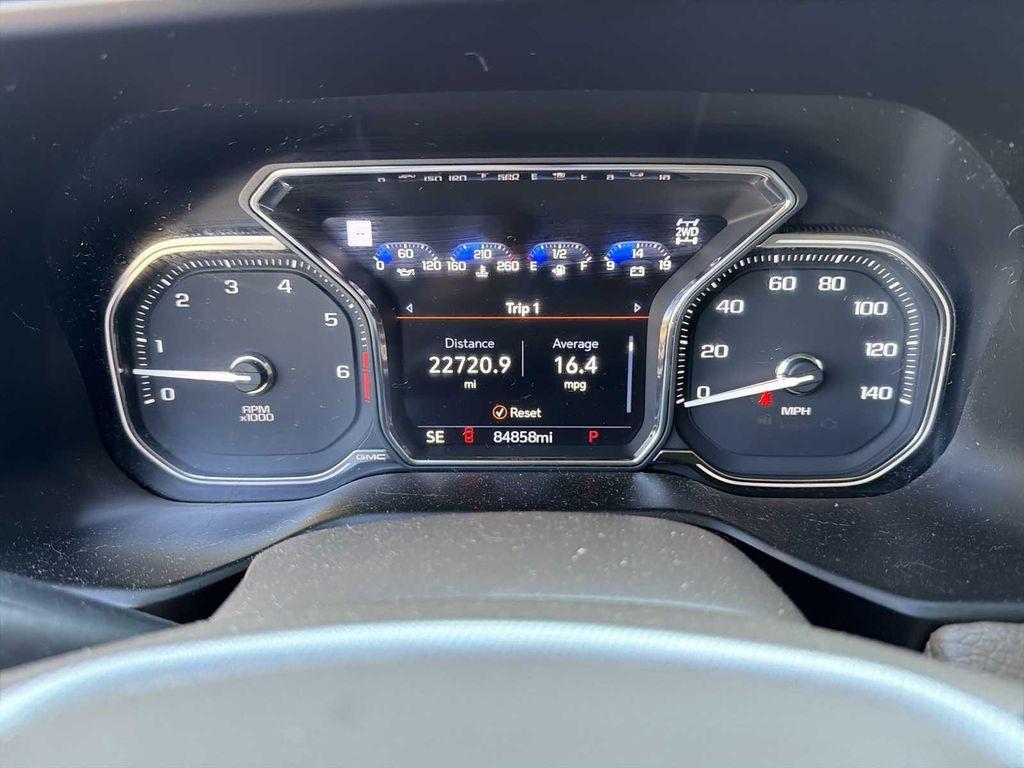 used 2021 GMC Yukon car, priced at $46,663