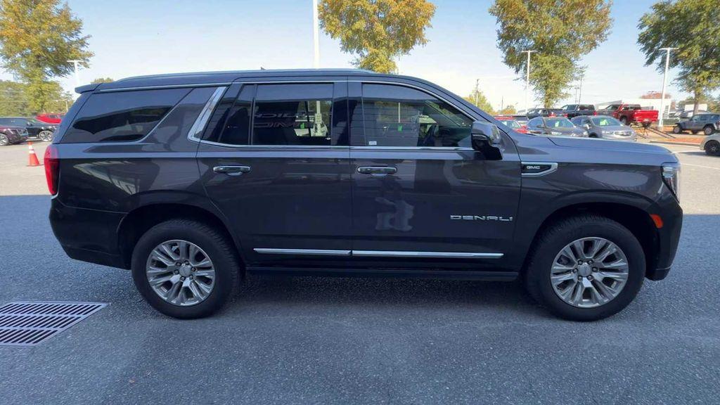 used 2021 GMC Yukon car, priced at $46,663