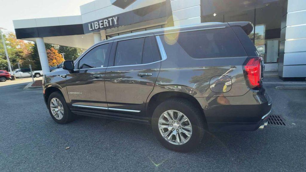 used 2021 GMC Yukon car, priced at $46,663