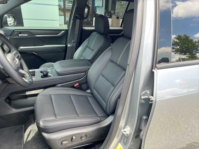 new 2025 GMC Acadia car, priced at $47,465