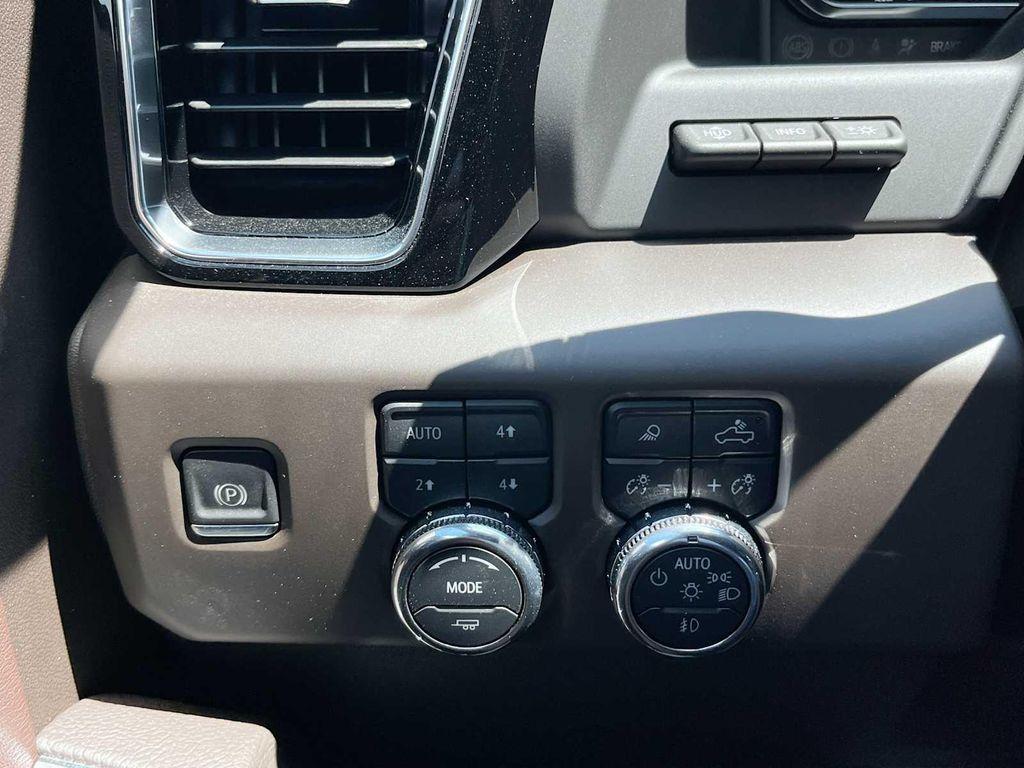 new 2025 GMC Sierra 2500 car, priced at $90,460