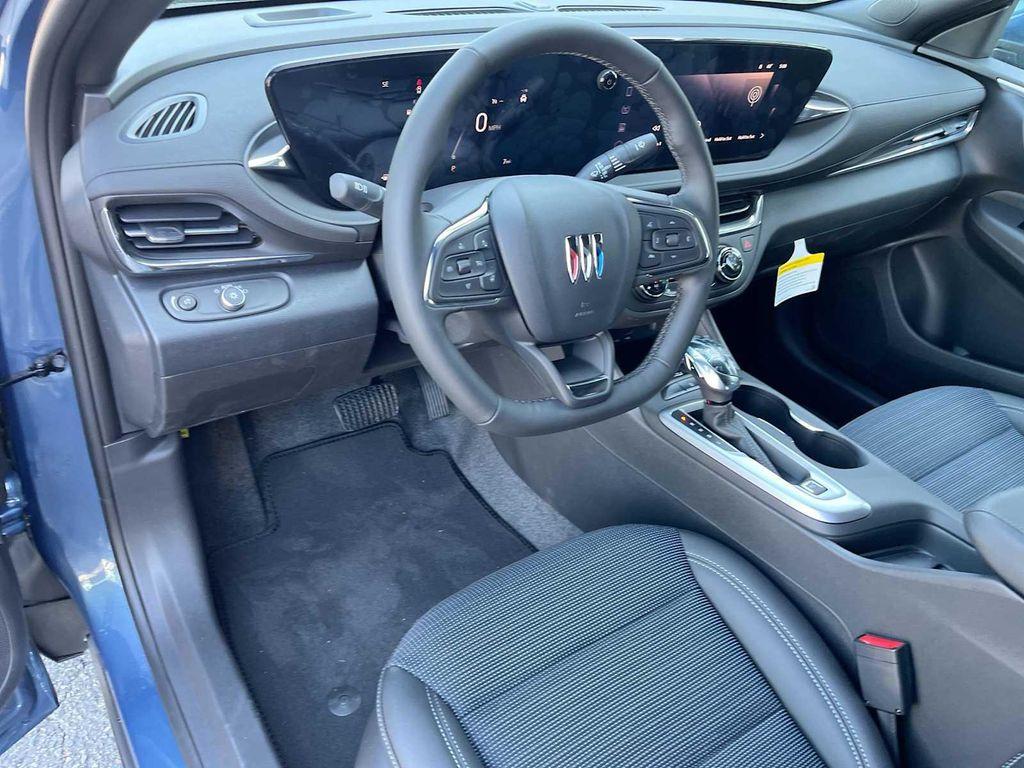 new 2025 Buick Envista car, priced at $27,220