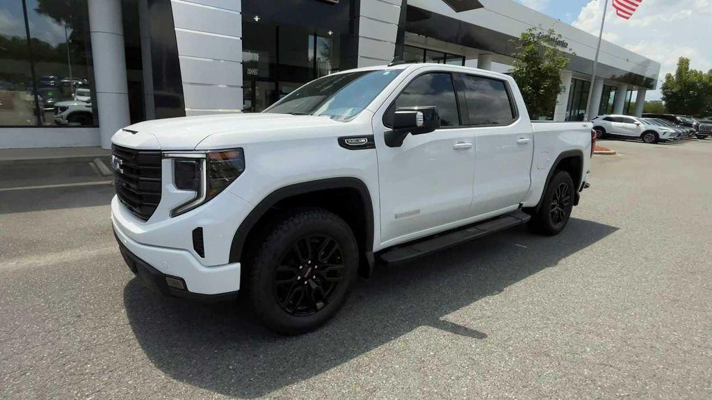 new 2025 GMC Sierra 1500 car, priced at $67,484