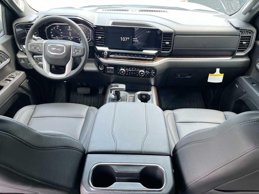new 2025 GMC Sierra 1500 car, priced at $67,484