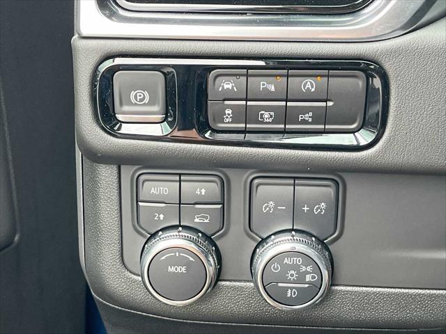 new 2025 GMC Yukon car, priced at $96,054