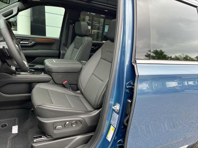 new 2025 GMC Yukon car, priced at $96,054