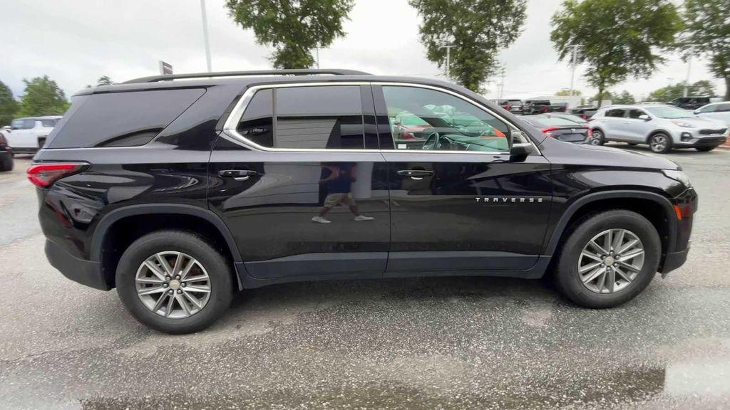 used 2022 Chevrolet Traverse car, priced at $28,788