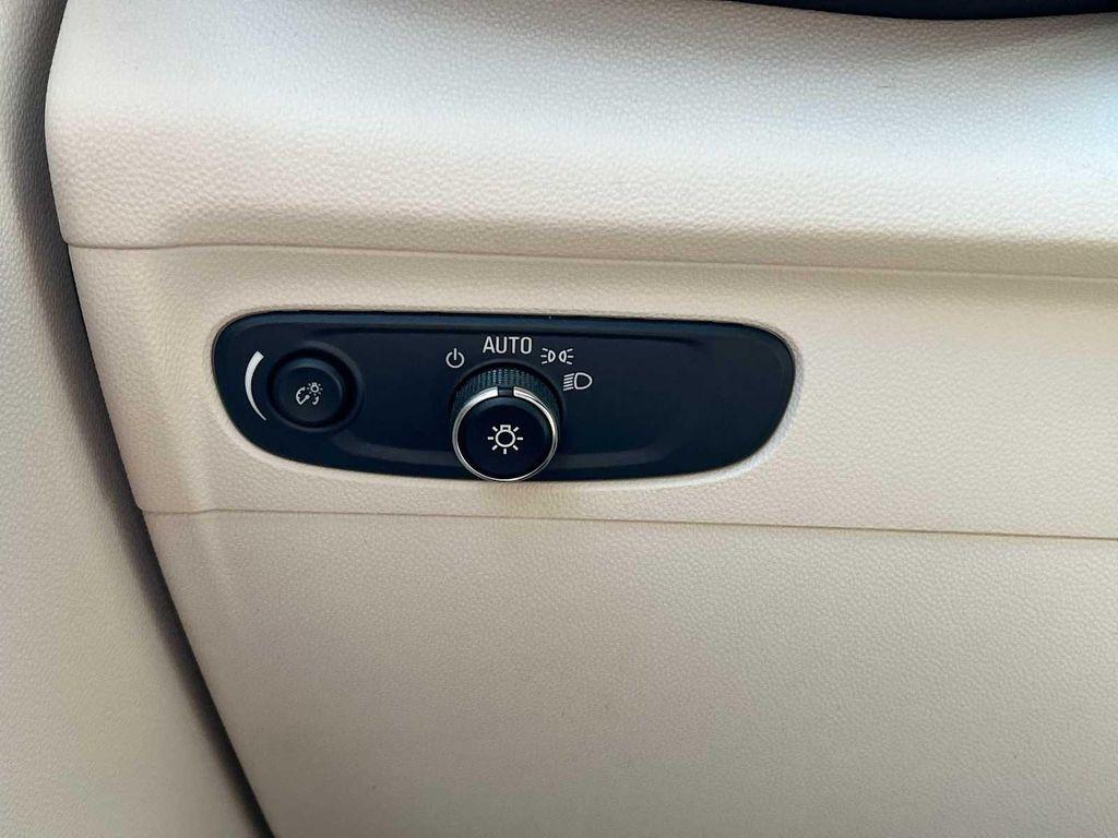 used 2023 Buick Envision car, priced at $22,932