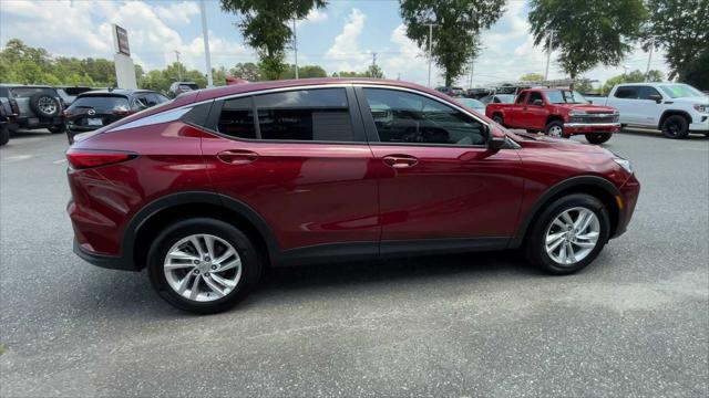 new 2025 Buick Envista car, priced at $27,180
