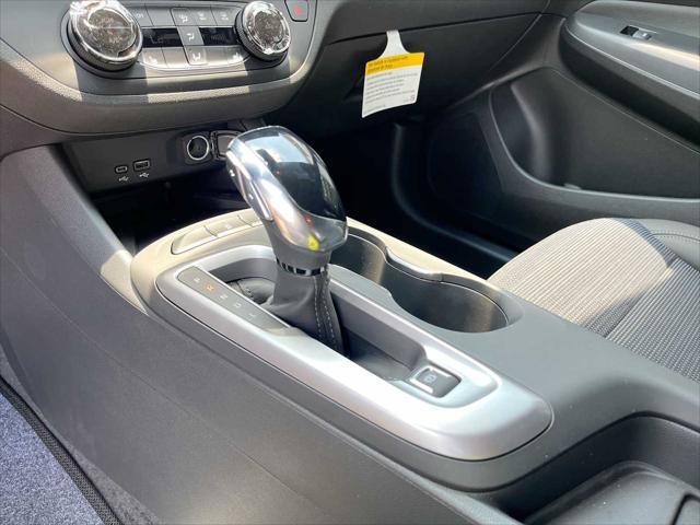 new 2025 Buick Envista car, priced at $27,180