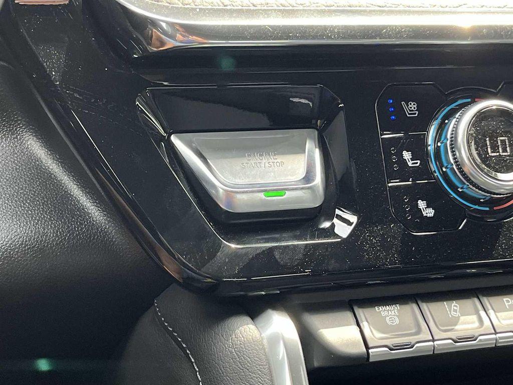 new 2025 GMC Sierra 2500 car, priced at $91,954
