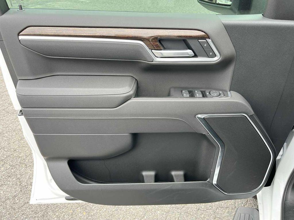 new 2025 GMC Sierra 1500 car, priced at $63,910