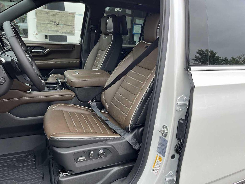 new 2025 GMC Yukon car, priced at $110,080